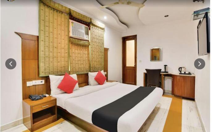 Tjs Royal Hotel Delhi Zewnętrze zdjęcie