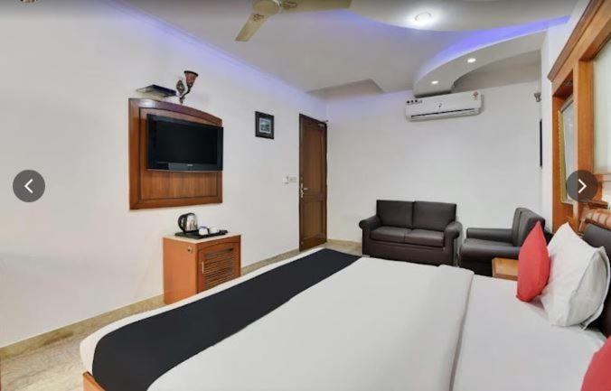 Tjs Royal Hotel Delhi Zewnętrze zdjęcie